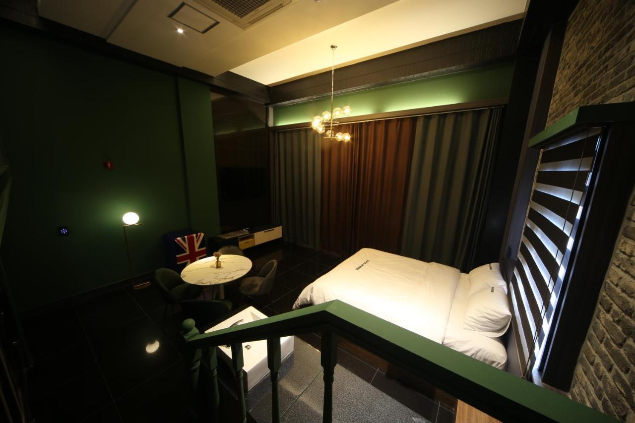 Hotel Yeogiatte Daegu Station Екстериор снимка