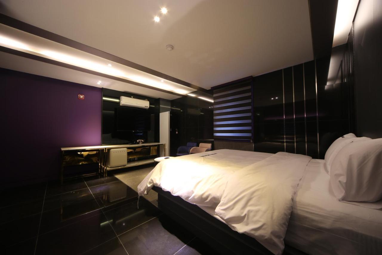 Hotel Yeogiatte Daegu Station Екстериор снимка