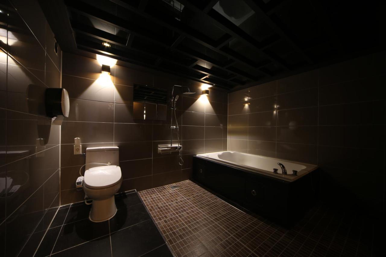 Hotel Yeogiatte Daegu Station Екстериор снимка